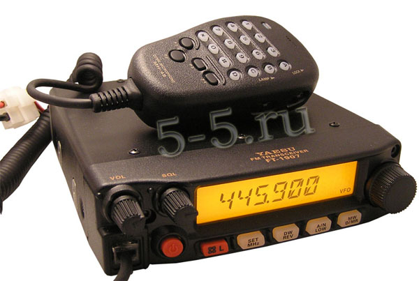�������/������������ ����� YAESU FT-1907M (400-470 ���) �� 55 ��, � ��������